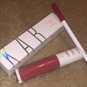 KAB Lip Liner + Lip Gloss Kit (Charming)